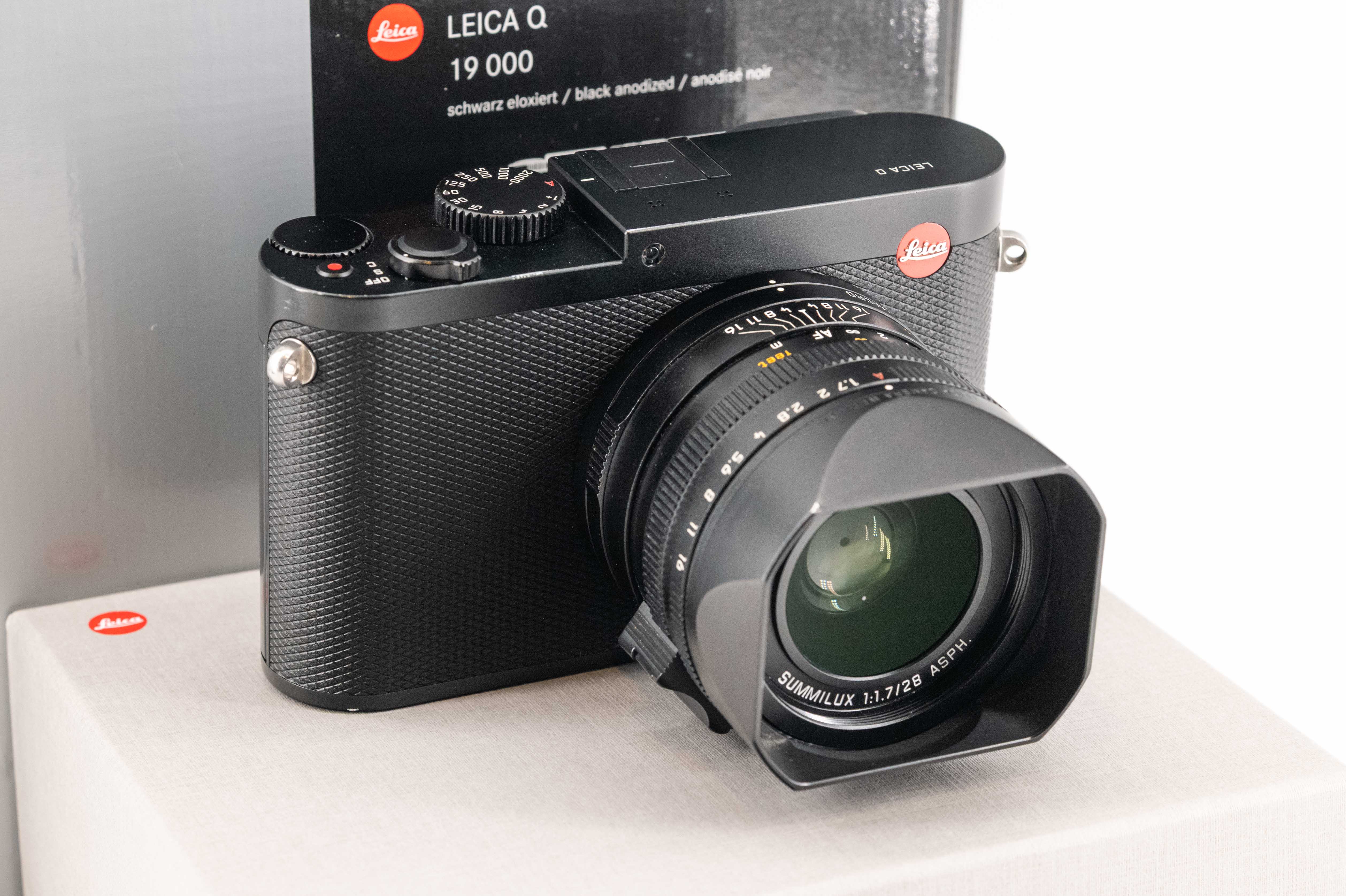 Leica Q typ 116 Black 19000