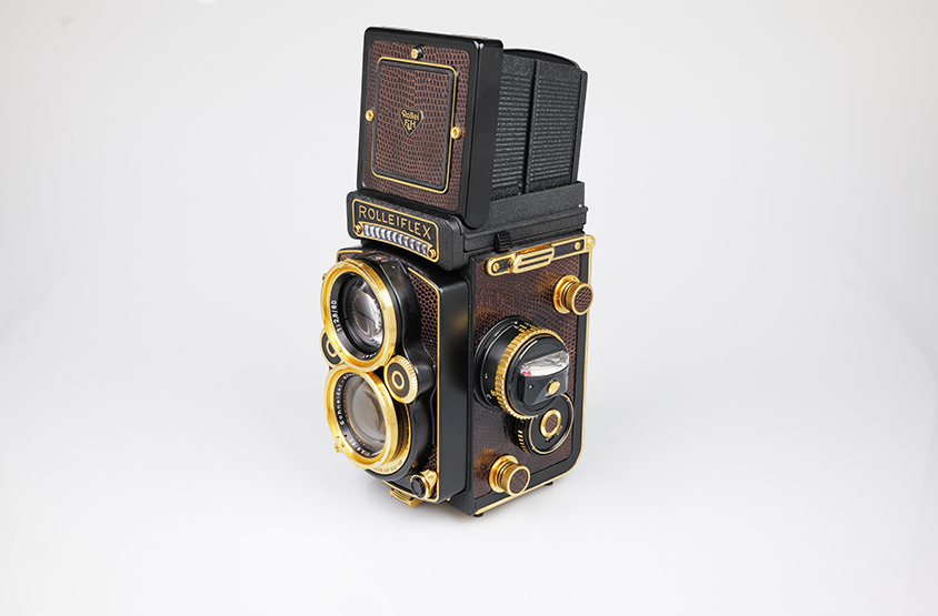 Rolleiflex 2.8 F Aurum