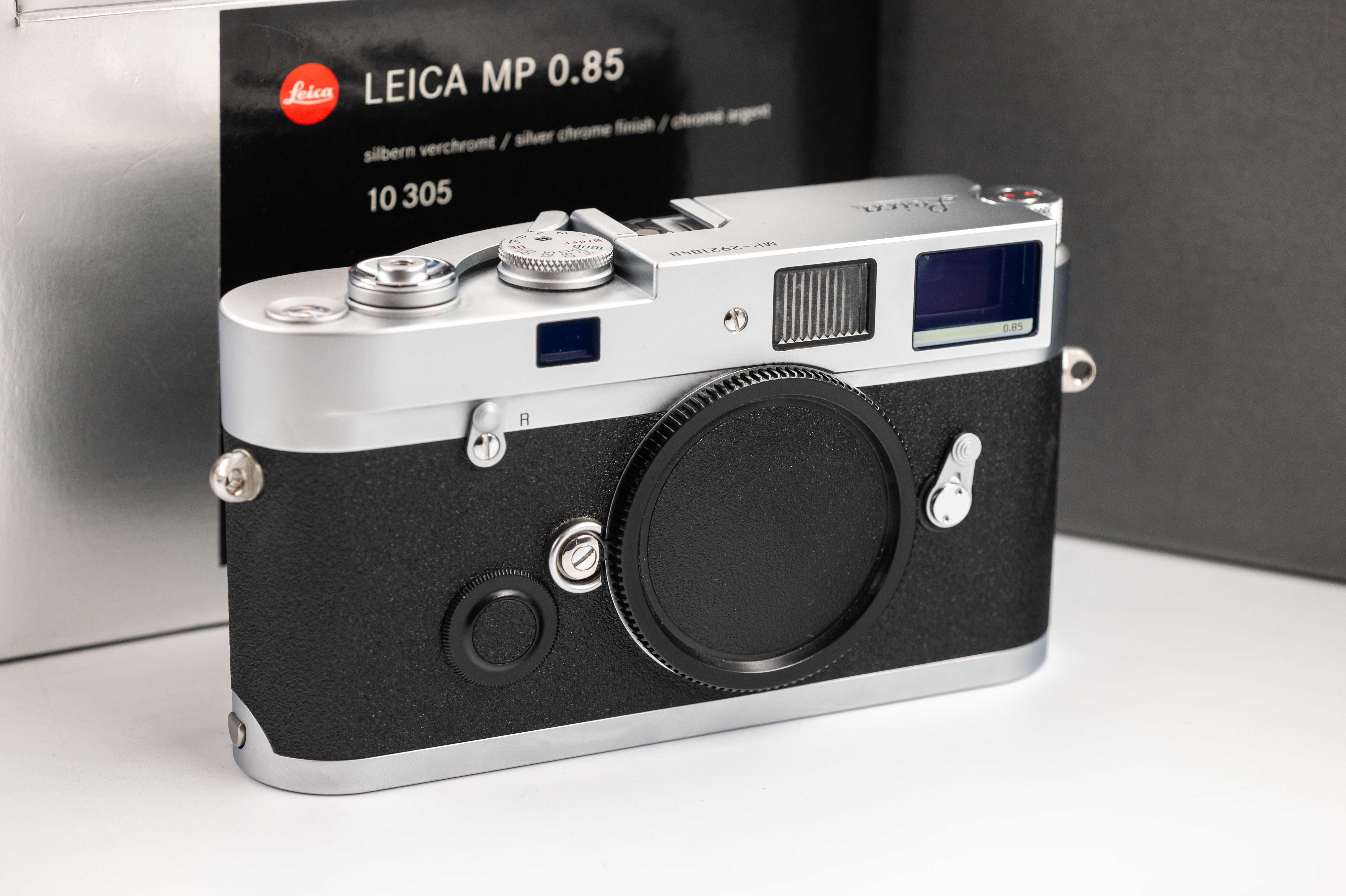 Leica MP 0.85x Silver Chrome 10305