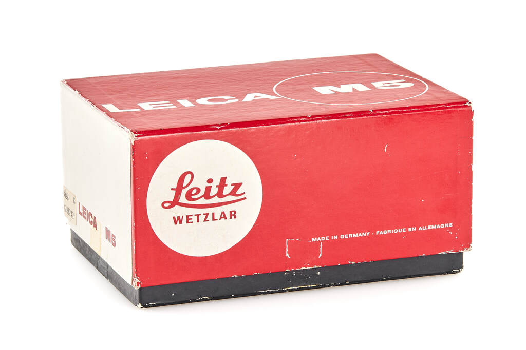 Leica M5 chrome 2-lug