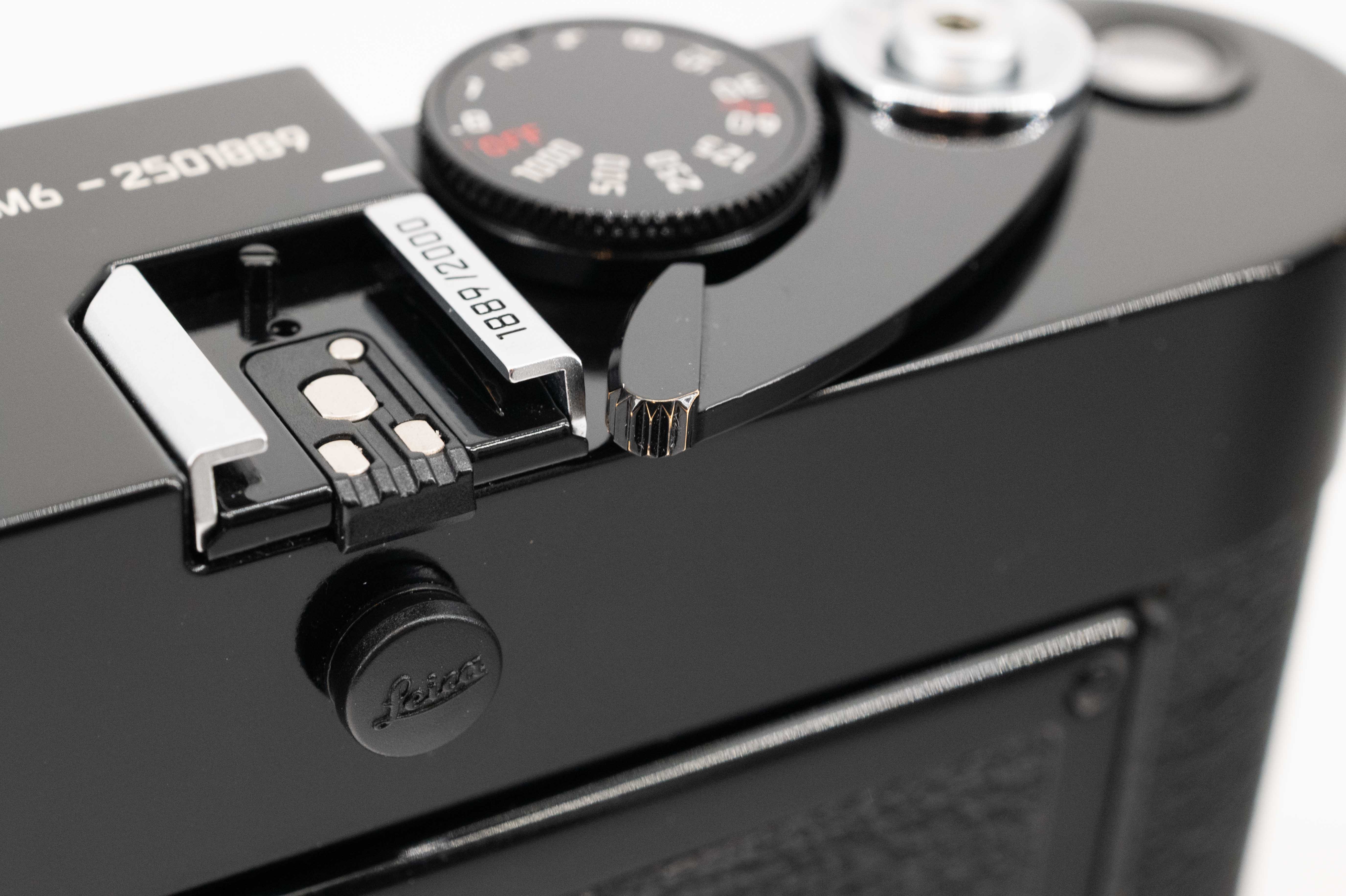 Leica M6 Black Paint Millennium Edition 10442