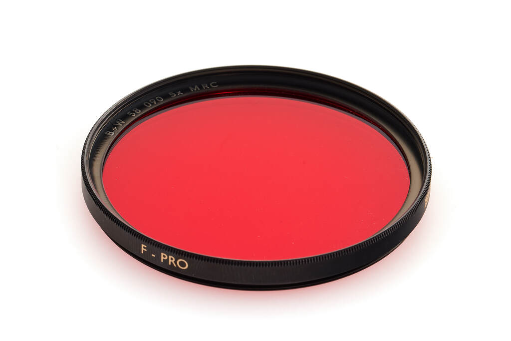 B+W 090M hellrot 590 E 58mm MRC F-PRO