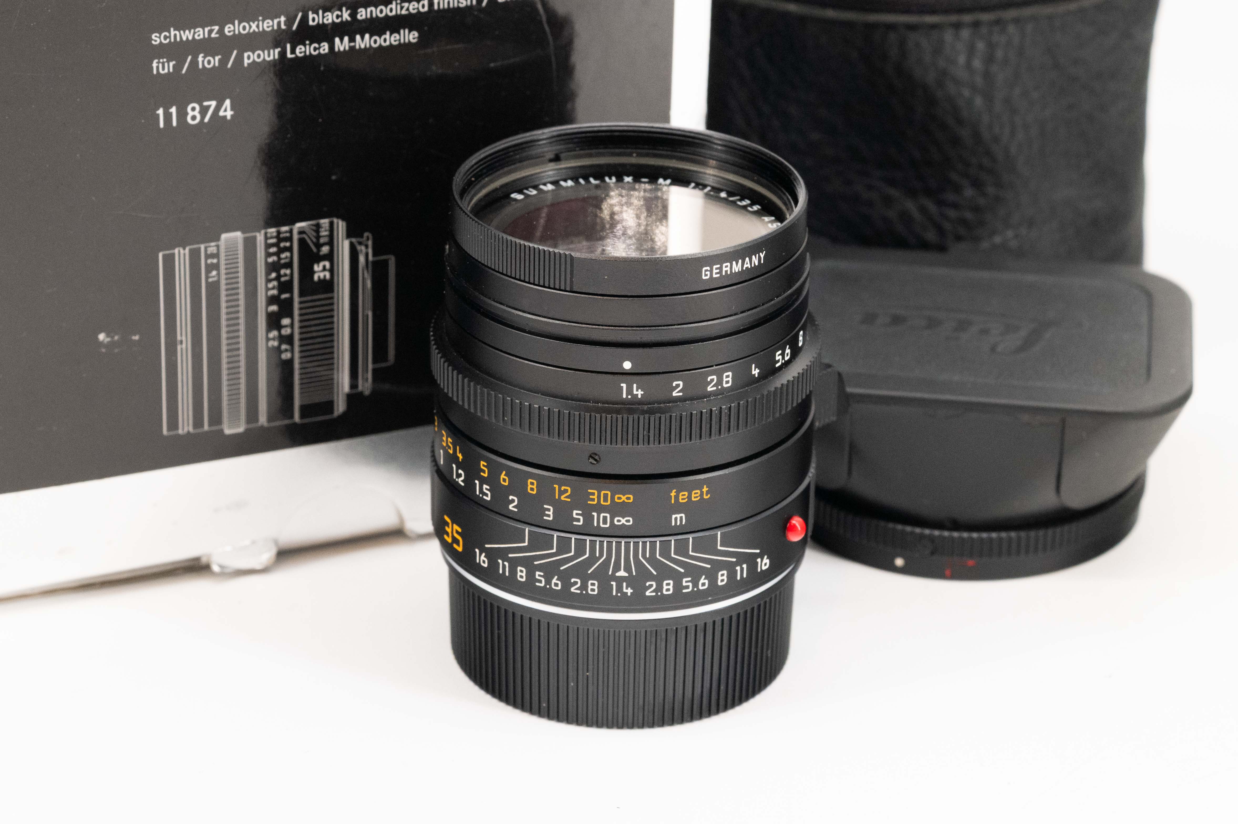 Leica Summilux-M 35mm f/1.4 ASPH Pre-FLE 11874