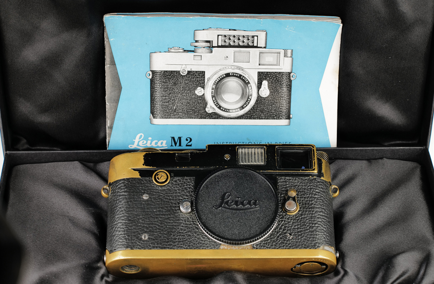 Leica M2 black paint Button Rewind