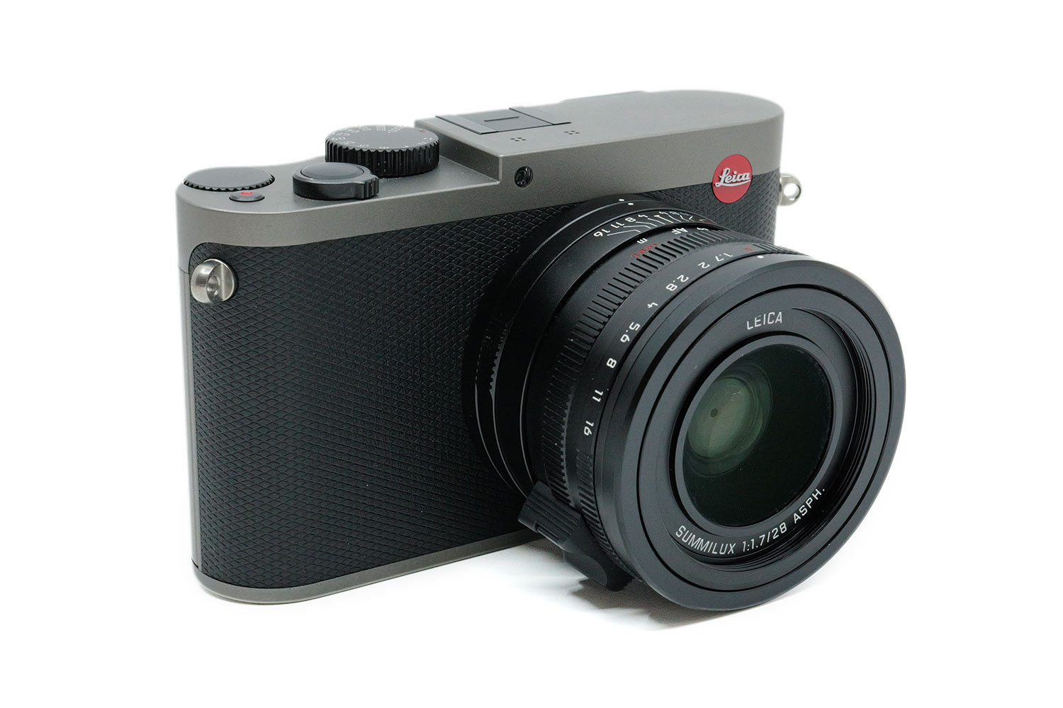 Leica Q (Typ 116), Titan Edition