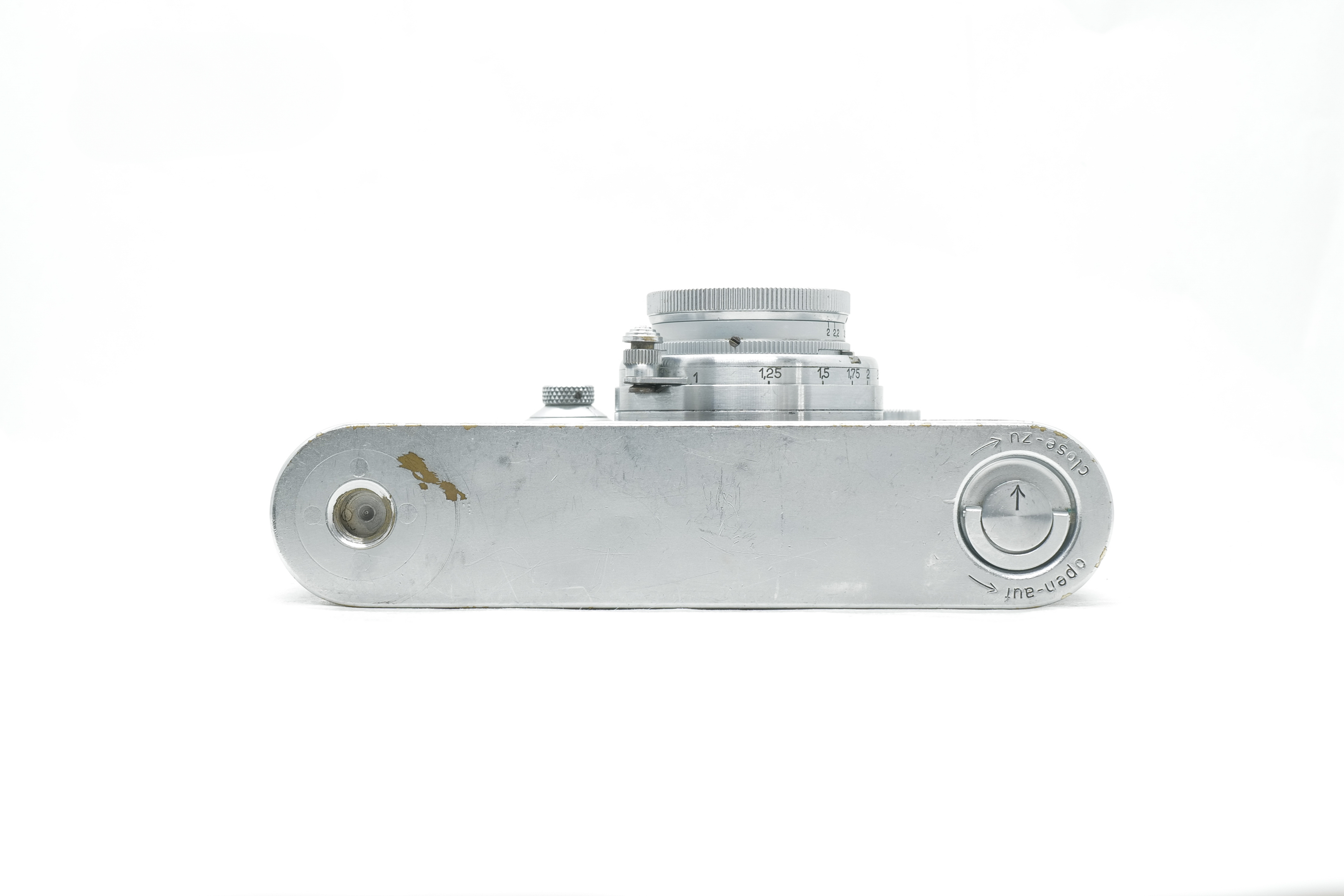 Leica IIIc + Summar 5cm f:2