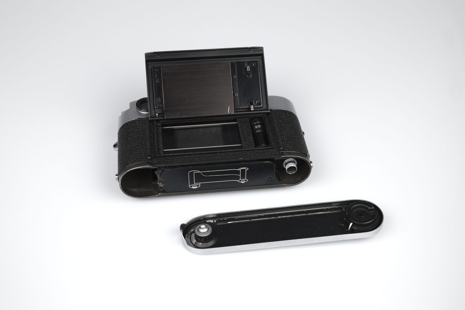 Leica M3 silver chrome plated